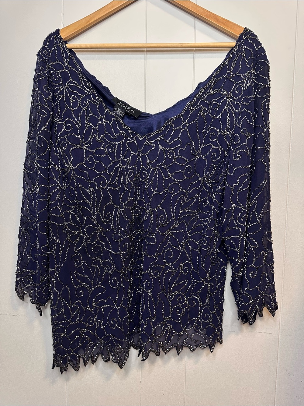 J Kara Navy Blue Beaded Sheer Overlay Top 20W Evening Blouse Scalloped Hem